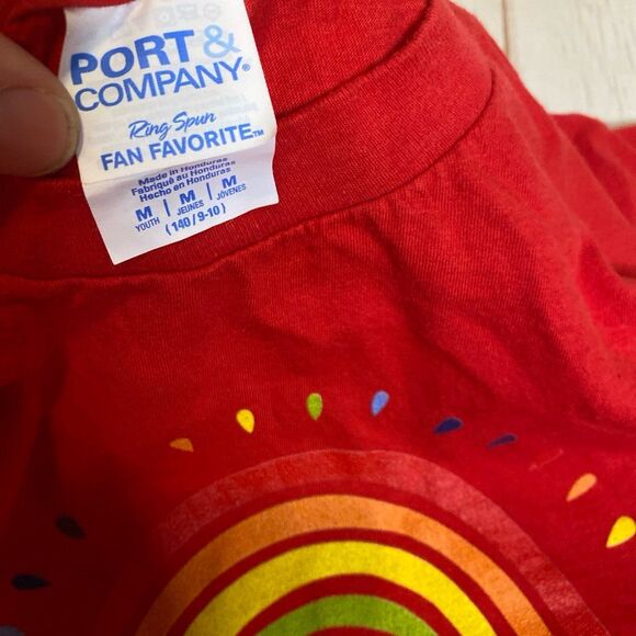 Port & Company Red Be Kind Friendship Rainbow T-shirt - Picture 2 of 3